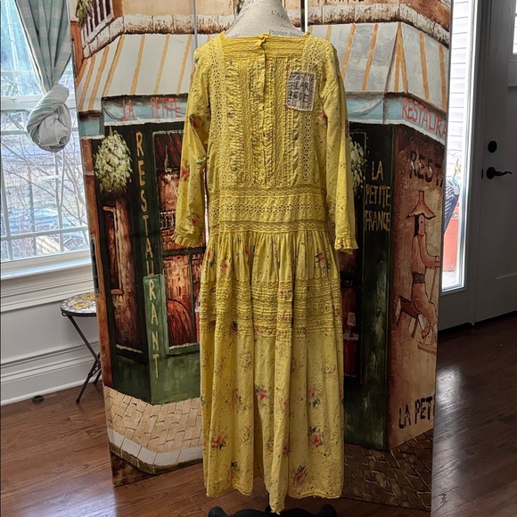 Magnolia Pearl Le Jaune Rose, Dress 899, OS - Picture 8 of 16